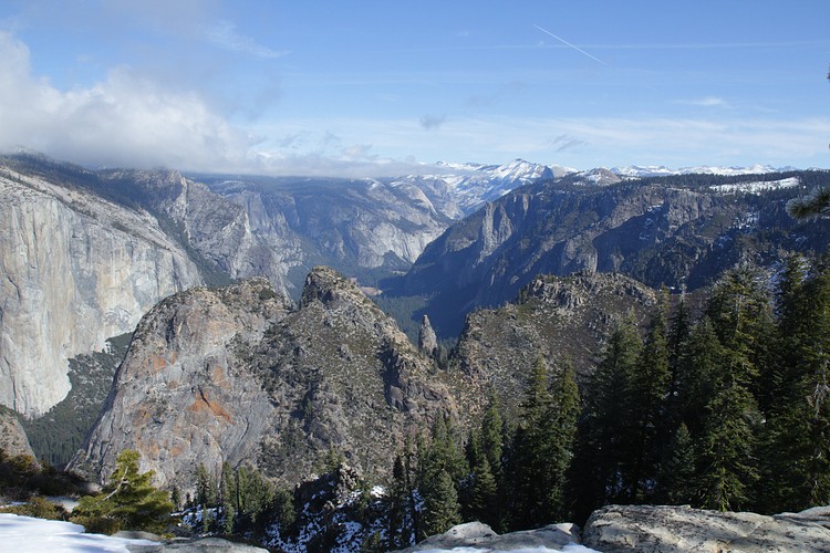 Yosemite Valley from Dewey Point