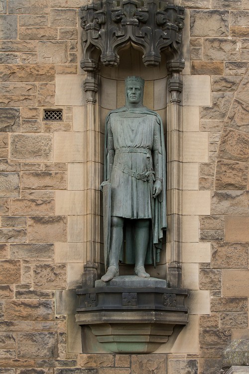 Edinburgh Castle - Robert the Bruce statue