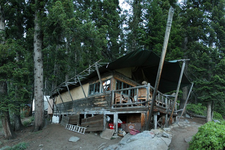 Bearpaw Lodge