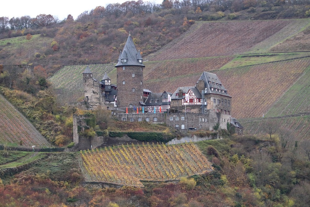 Burg Stahleck (1135)