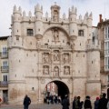 Arco de Santa Maria (11th century)