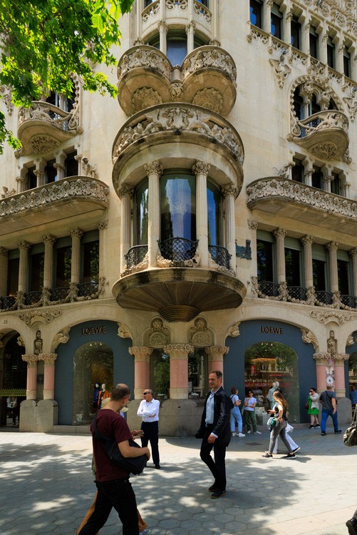 Casa Lle Morera (Lluis Domenech i Montaner)
