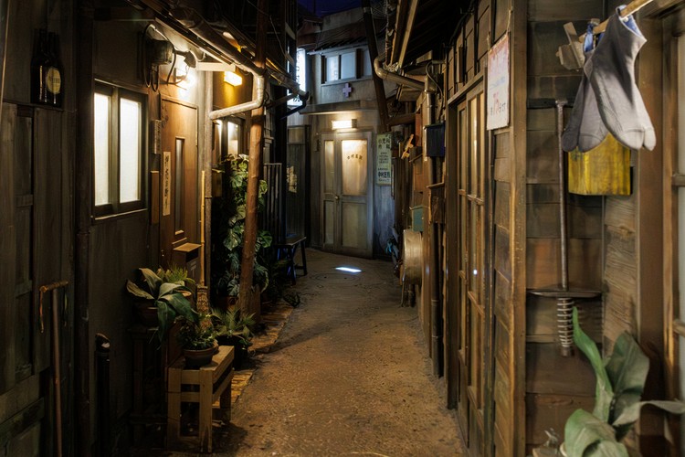 Shin-Yokohama Ramen Museum interior
